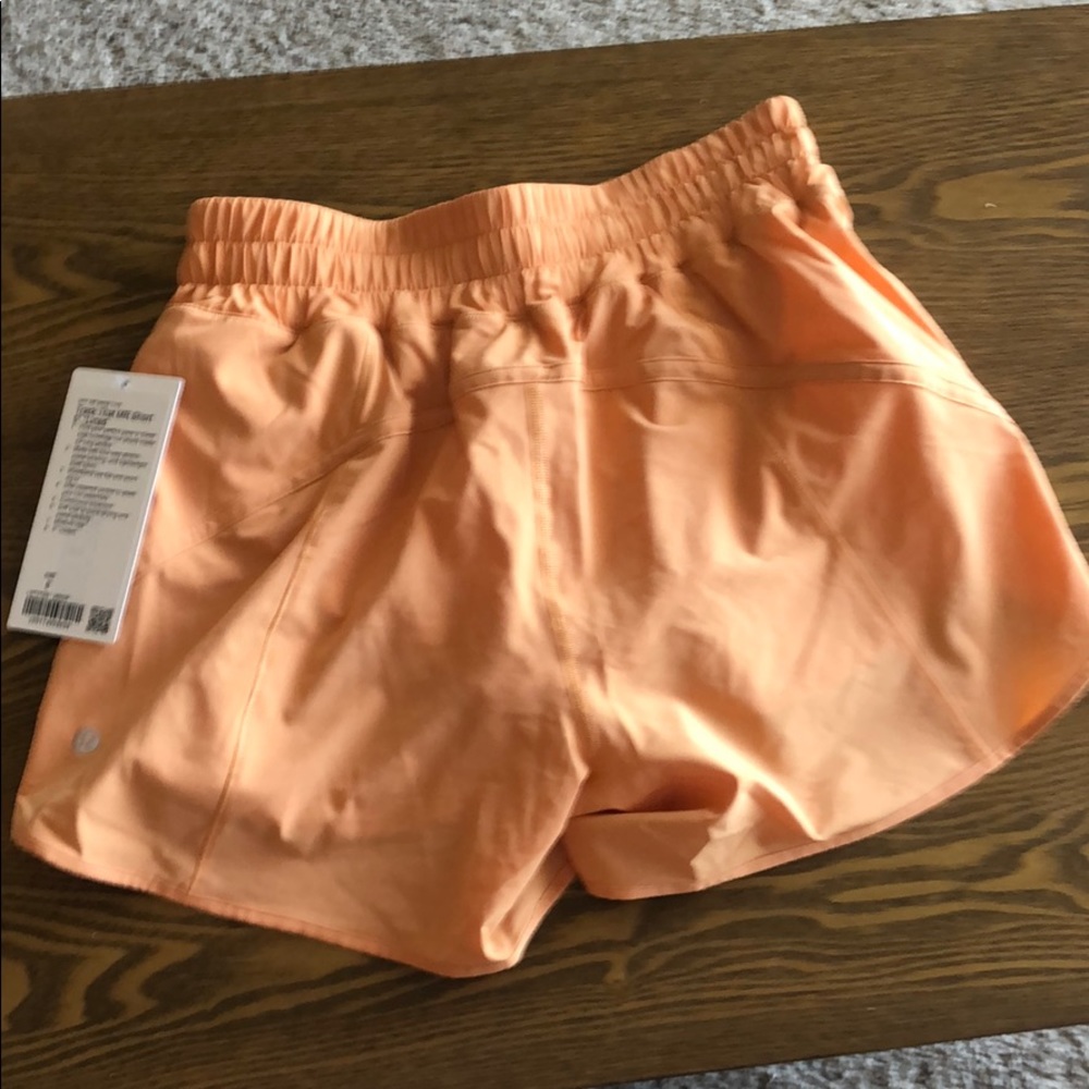 NWT Lululemon Track That 5" Shorts size 8